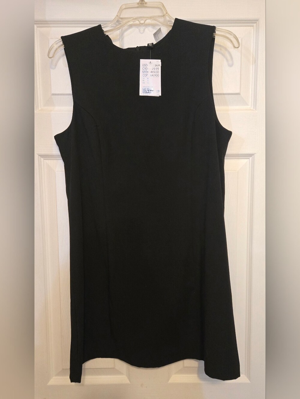 H&M Black Sleeveless Mini Shift Dress